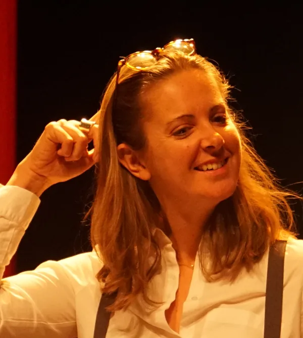Charline Vanhoenacker, comico da Belgio