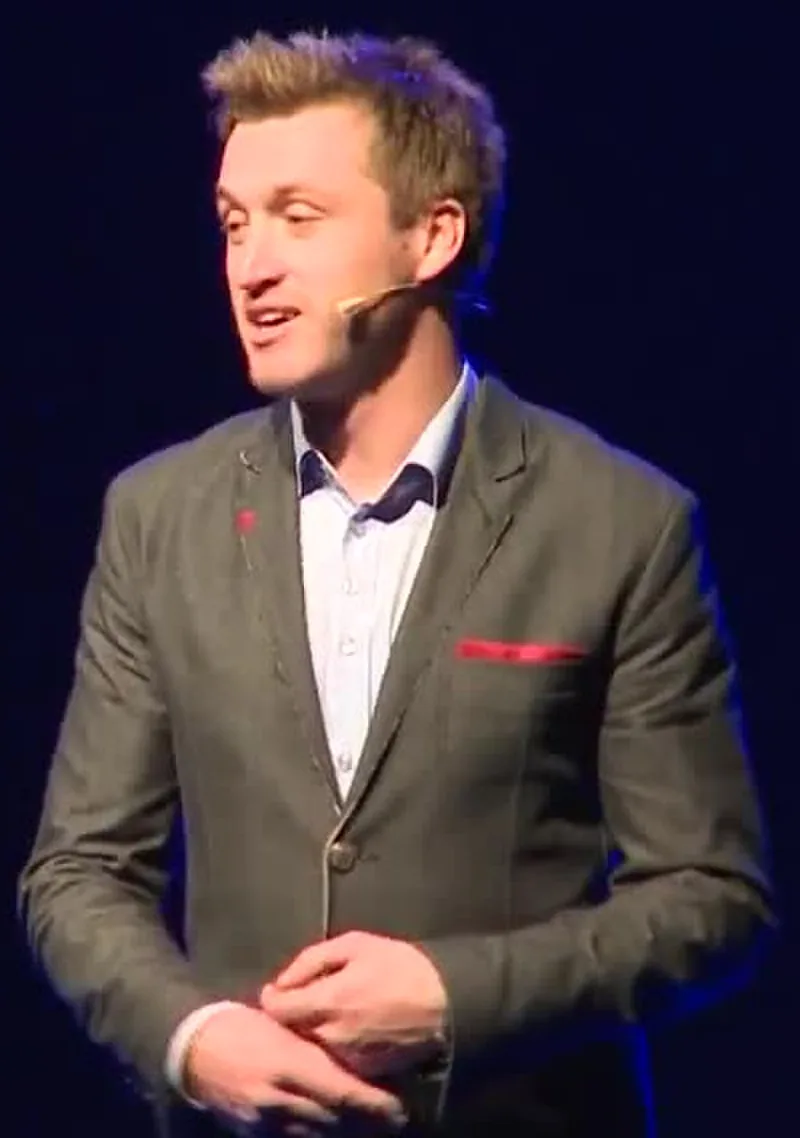 Denis Avdić - foto do comediante