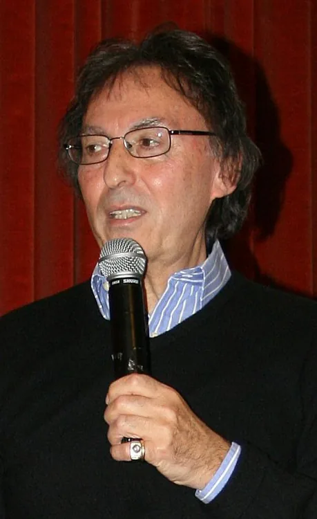 Don Black, koomik - Ühendkuningriik
