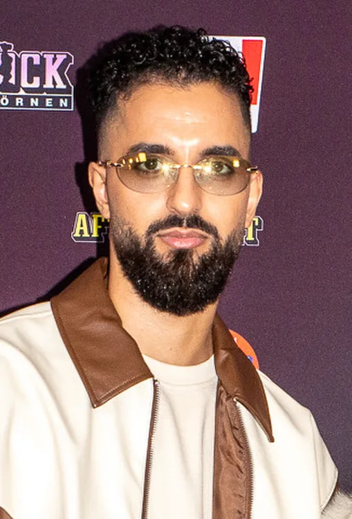 Filip Dikmen, komedyen - İsveç