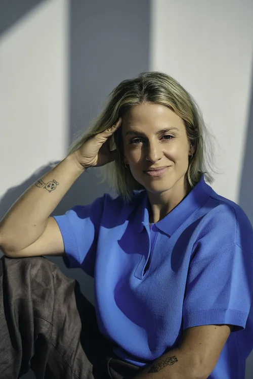 Joana Gama, komik z Portugalsko