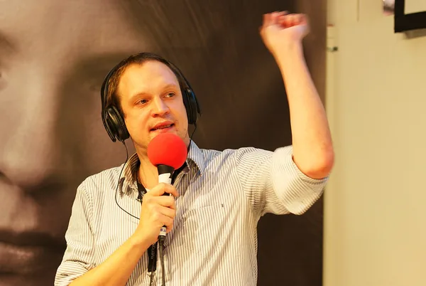 Jonatan Unge, komiker från Sverige
