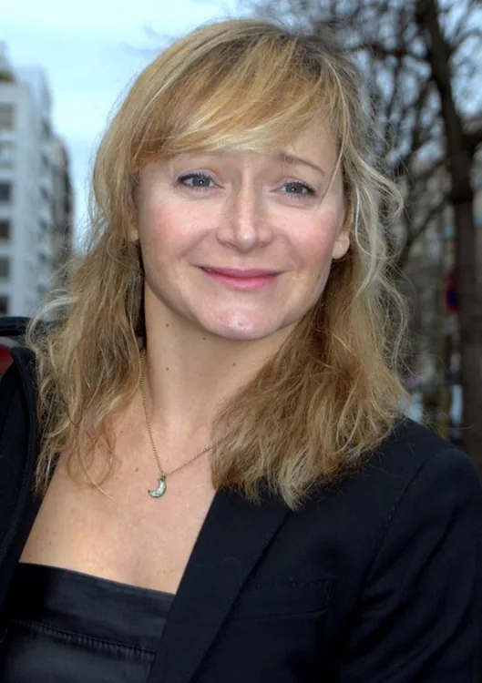 Julie Ferrier, Comedian van Frankrijk