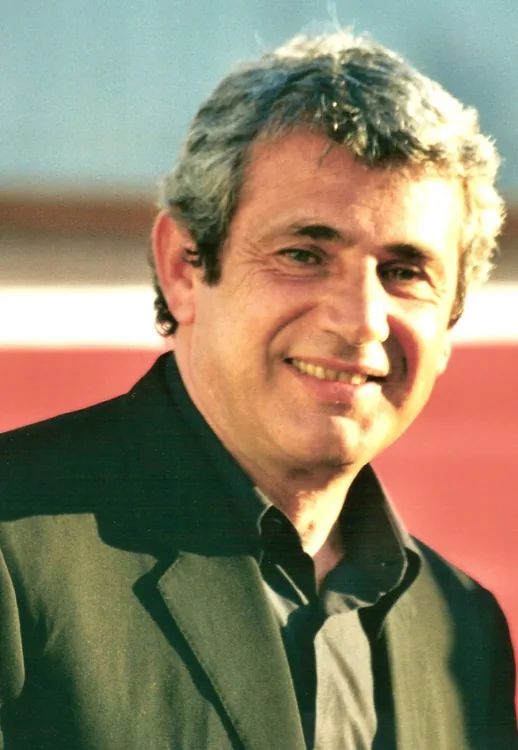 Μισέλ Μπουτζένα, κωμικός από Γαλλία