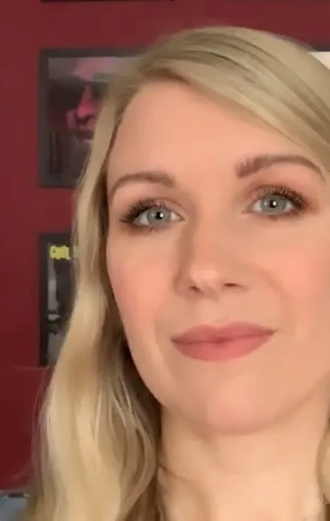 Rachel Parris, koomik - Ühendkuningriik