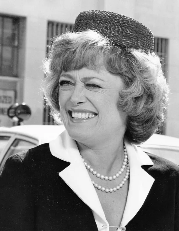 Rue McClanahan, comedian from United States