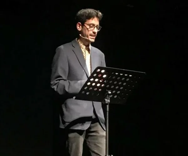 Valerio Lundini, komik z Itálie